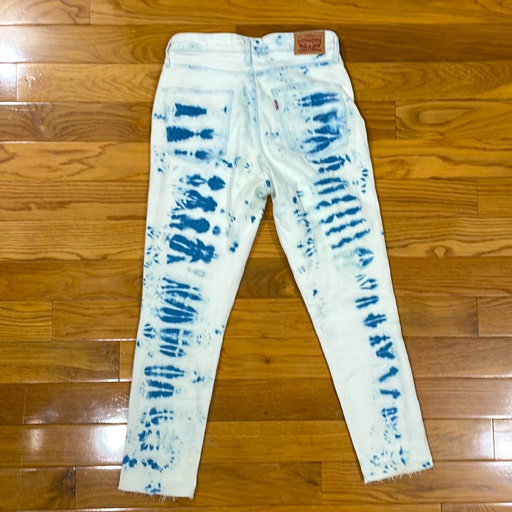 Levi’s 721 High Rise Skinny Ankle